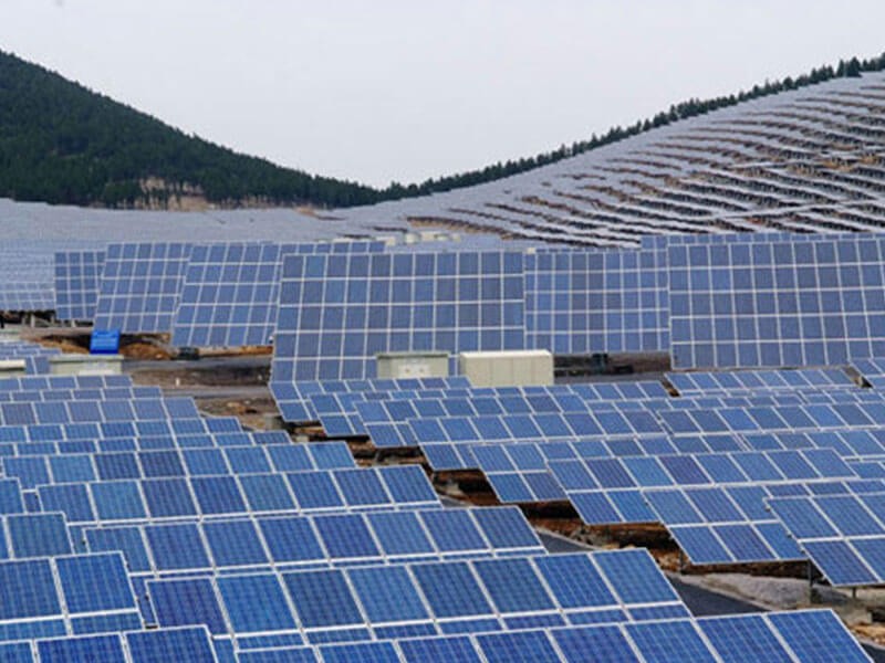 昆明石林166MW并网光伏电站