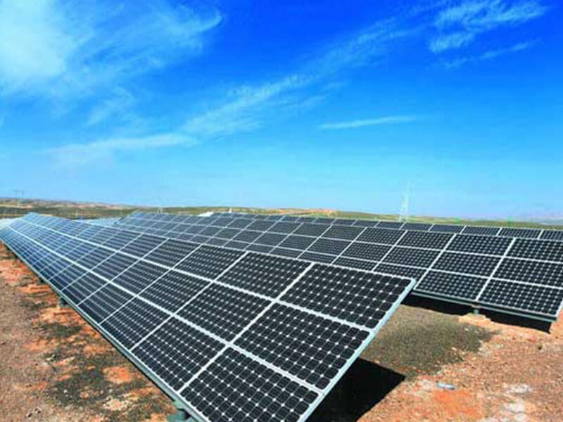 协鑫榆神100MW太阳能光伏电站